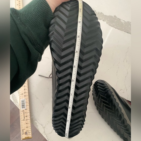 Sorel Out 'N About Boot - Picture 7 of 11